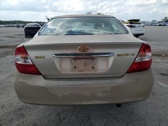 2004 Toyota Camry LE