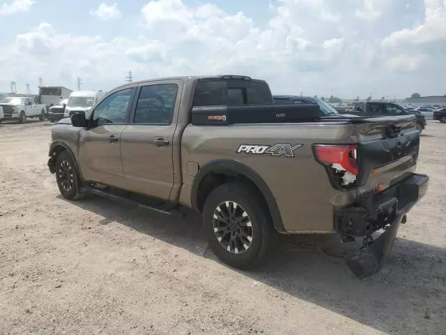 2021 Nissan Titan SV