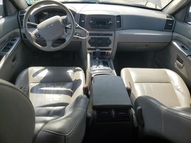 2006 Jeep Grand Cherokee Laredo