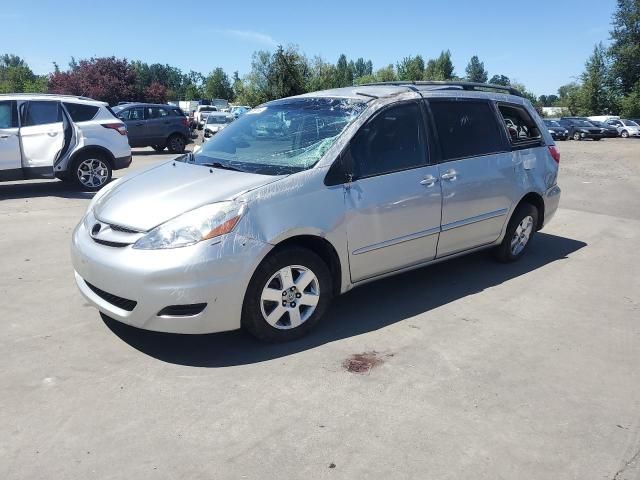 2007 Toyota Sienna CE