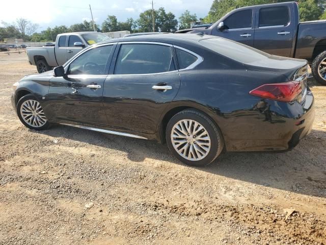 2015 Infiniti Q70 3.7