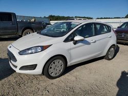 Compre carros salvage a la venta ahora en subasta: 2015 Ford Fiesta SE