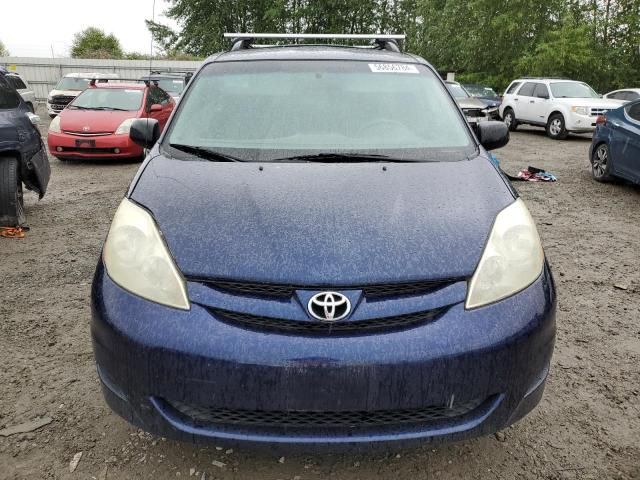 2006 Toyota Sienna CE