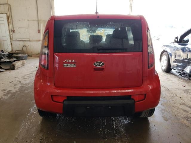 2011 KIA Soul +