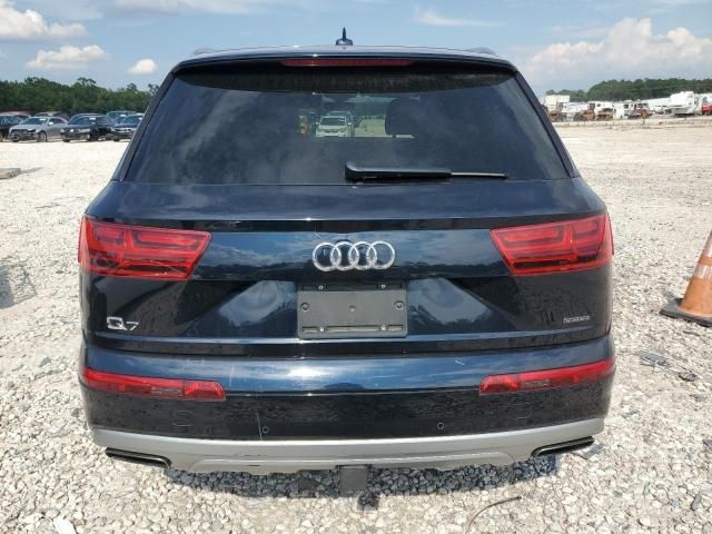 2018 Audi Q7 Premium Plus