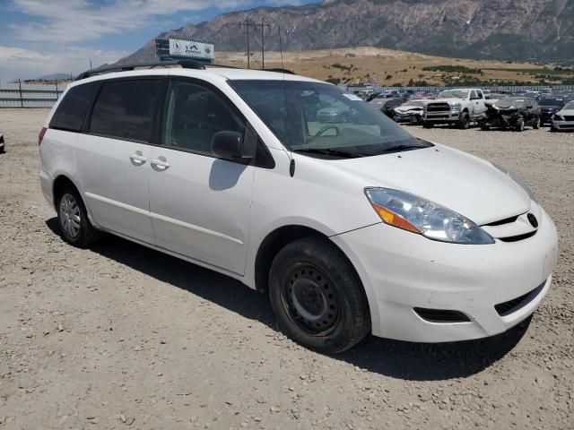 2007 Toyota Sienna CE