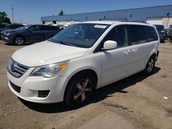 Salvage cars for sale at Woodhaven, MI auction: 2011 Volkswagen Routan SE