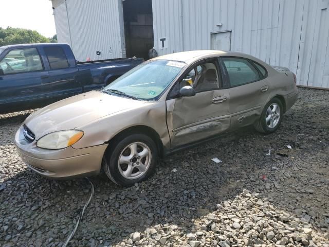 2003 Ford Taurus SE