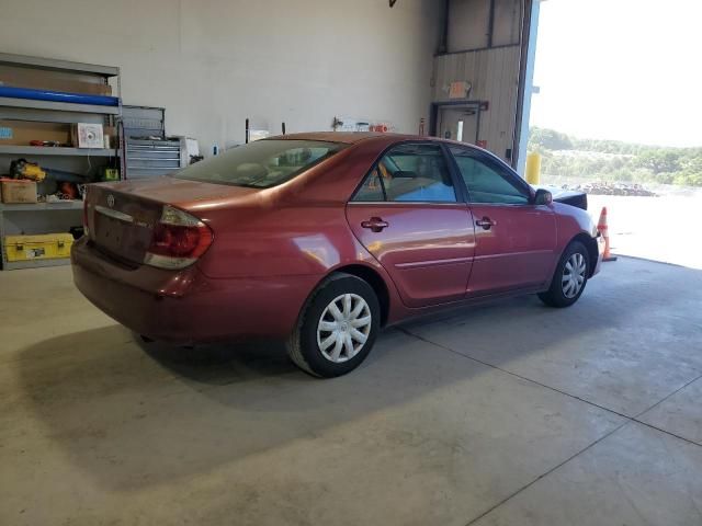 2005 Toyota Camry LE