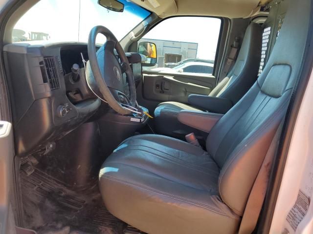 2011 Chevrolet Express G2500