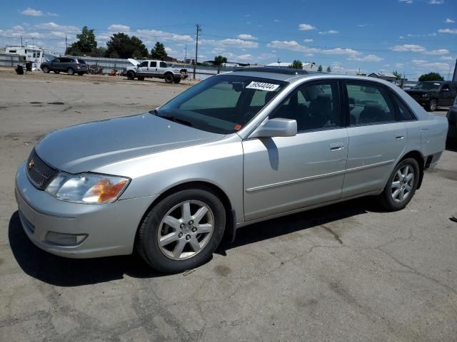 2000 Toyota Avalon XL