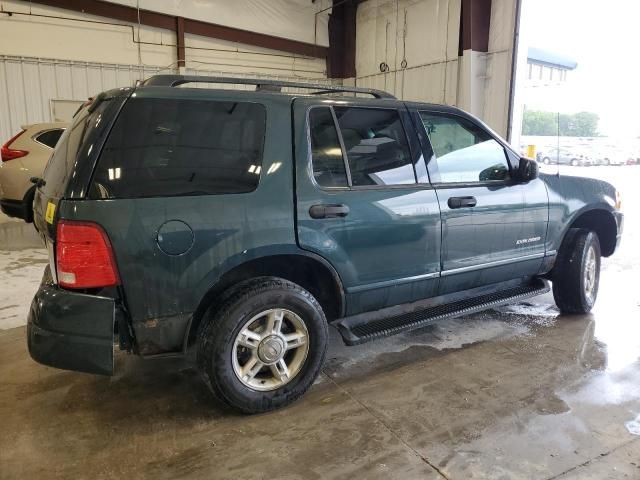 2004 Ford Explorer XLT