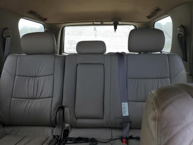 2004 Toyota Sequoia SR5