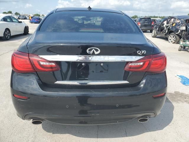 2017 Infiniti Q70 3.7