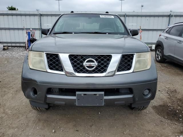 2007 Nissan Pathfinder LE