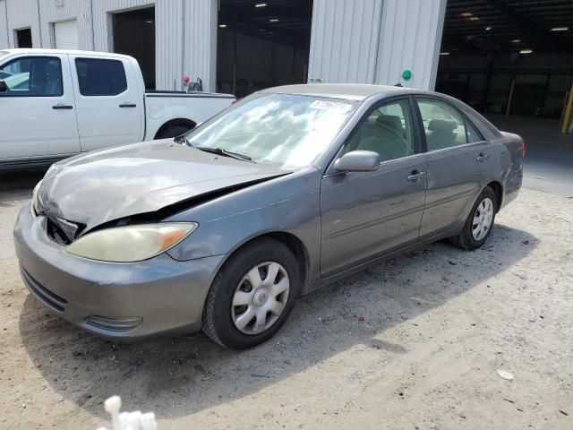 2004 Toyota Camry LE