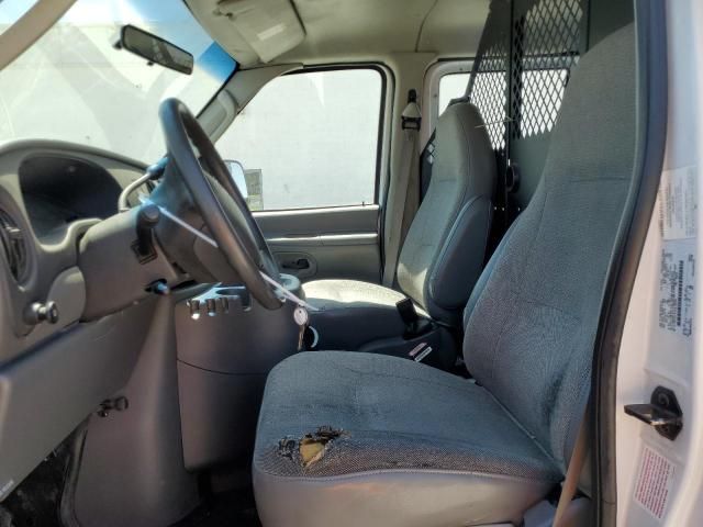 2004 Ford Econoline E250 Van