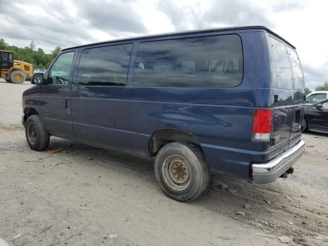 2001 Ford Econoline E350 Super Duty Wagon