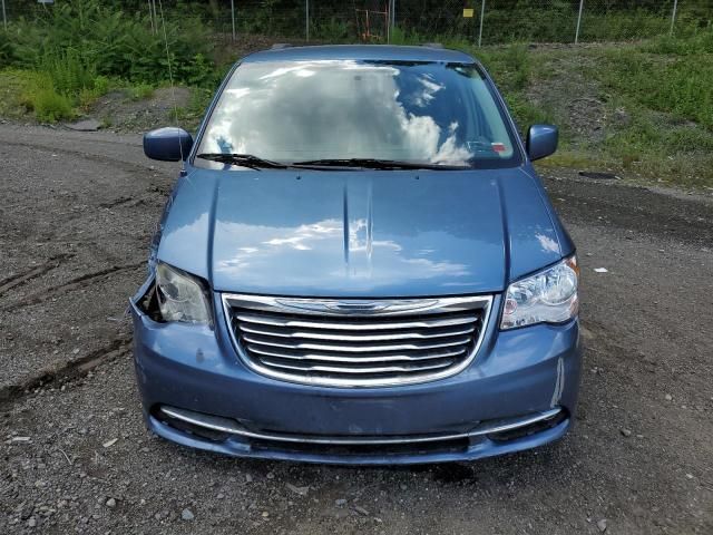 2012 Chrysler Town & Country Touring