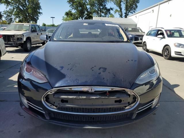 2014 Tesla Model S