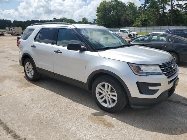 2016 Ford Explorer