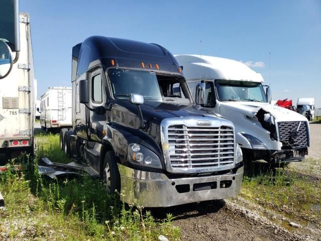 2017 Freightliner Cascadia 125