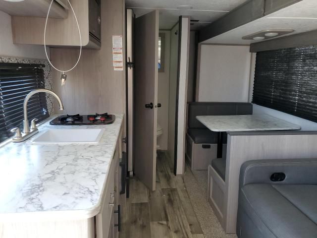 2022 Coleman Travel Trailer