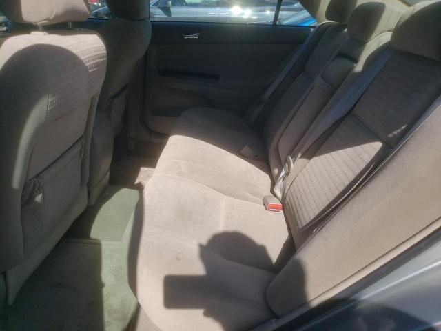 2005 Toyota Camry LE