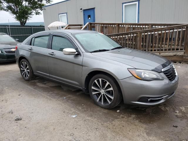 2011 Chrysler 200 S