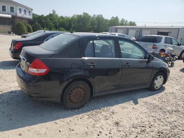 2004 Nissan Versa S