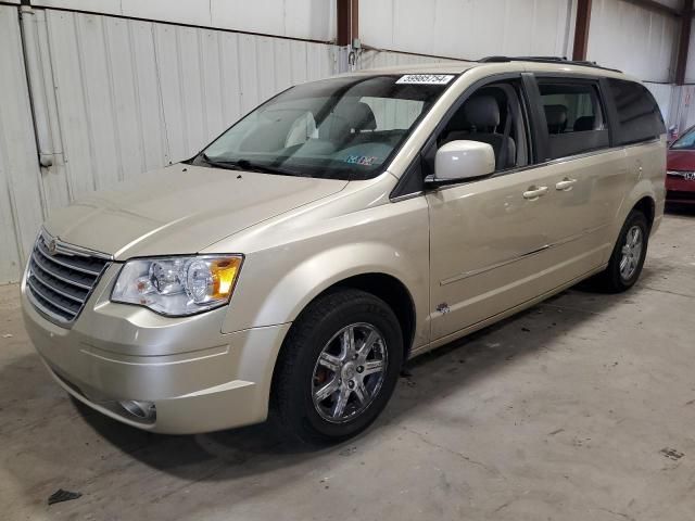 2010 Chrysler Town & Country Touring