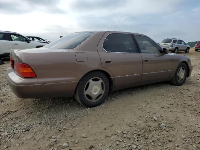 1999 Lexus LS 400