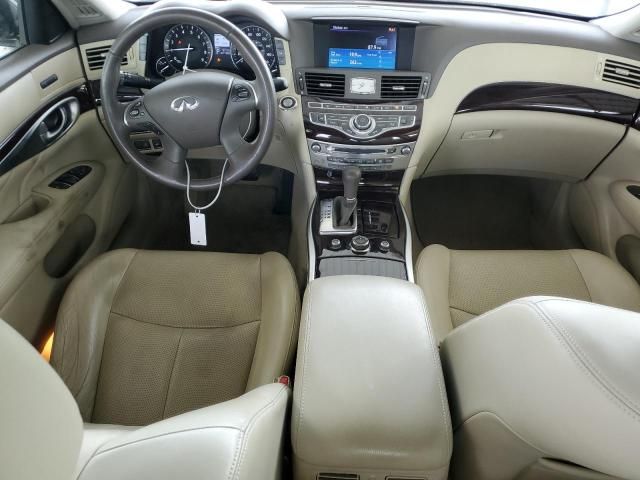 2012 Infiniti M37