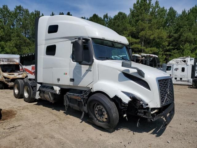 2021 Volvo VN VNL