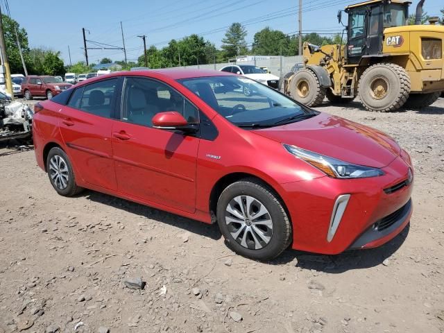 2020 Toyota Prius LE