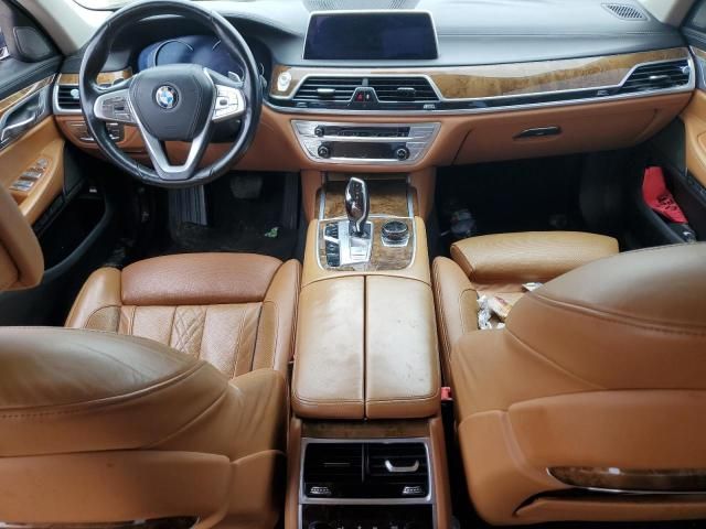 2016 BMW 750 XI