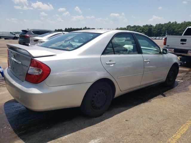 2004 Toyota Camry LE