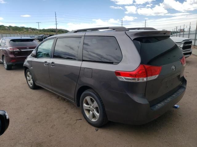 2012 Toyota Sienna LE