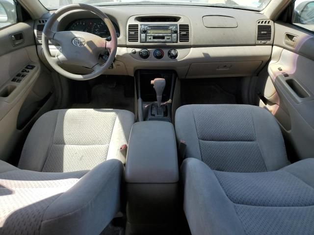 2004 Toyota Camry LE