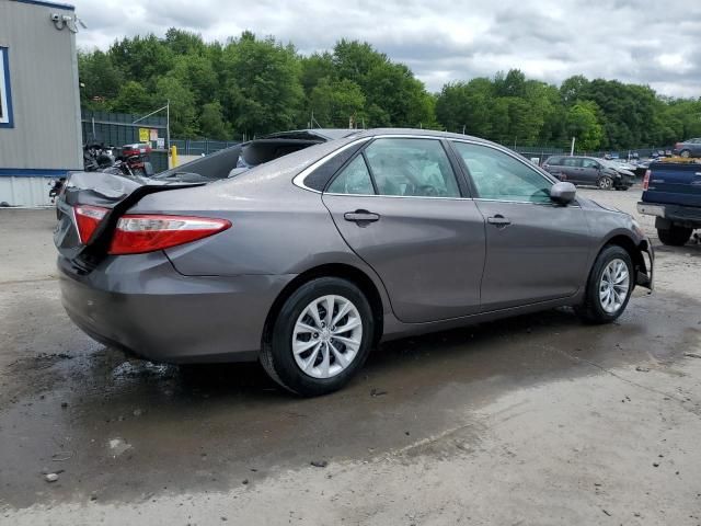 2016 Toyota Camry LE