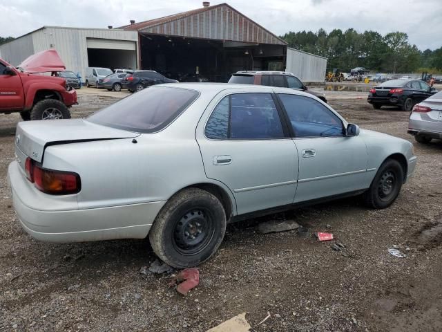 1995 Toyota Camry LE