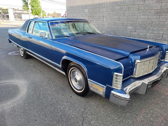 1975 Lincoln Town Car C