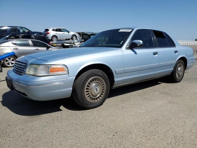 2001 Ford Crown Victoria