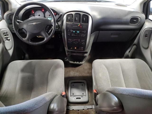 2005 Chrysler Town & Country Touring