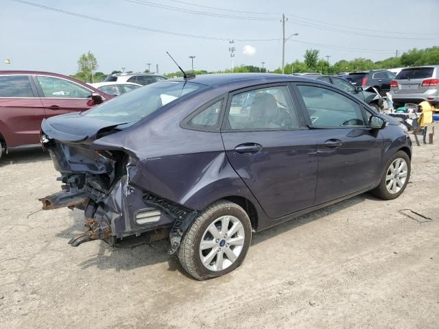 2013 Ford Fiesta SE