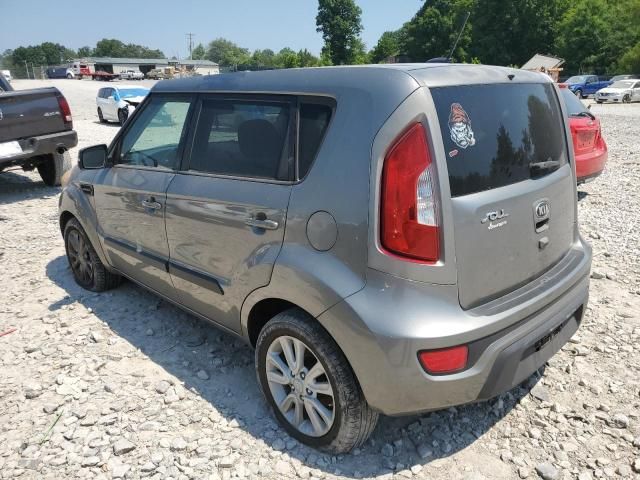 2013 KIA Soul +