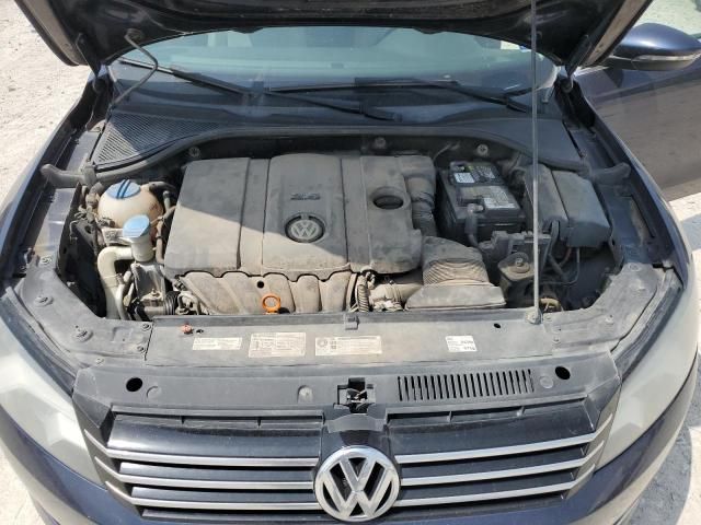 2012 Volkswagen Passat SE