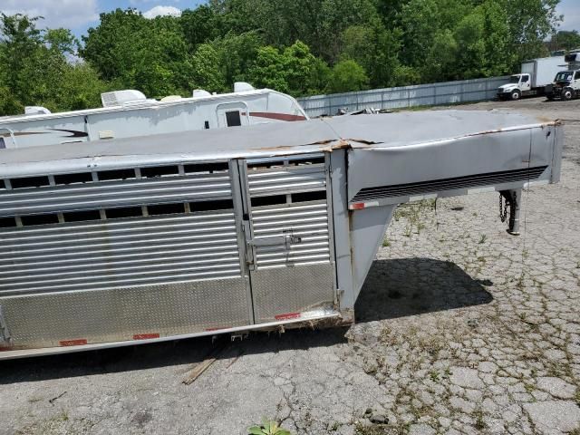 2004 Featherlite Mfg Inc Trailer