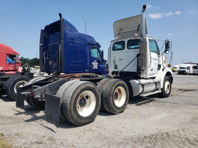 2006 Sterling Truck AT 9500