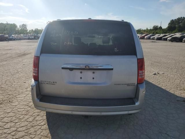 2010 Chrysler Town & Country Limited